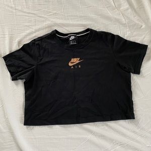 Nike Air Cropped Tee